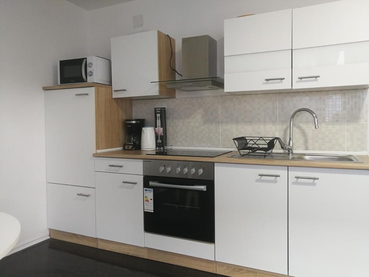 Apartments With A Parking Space Smoljanac, Plitvice - 12345 Екстериор снимка