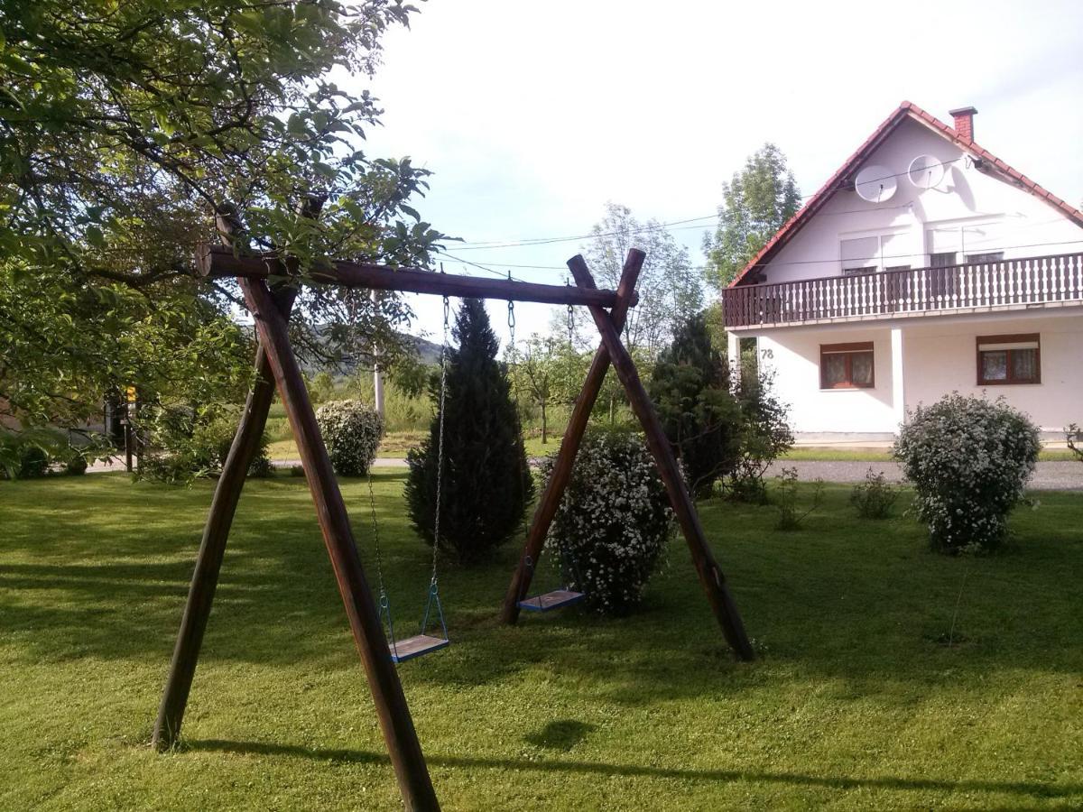 Apartments With A Parking Space Smoljanac, Plitvice - 12345 Екстериор снимка
