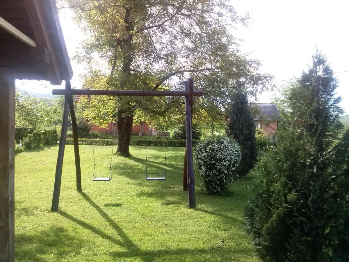 Apartments With A Parking Space Smoljanac, Plitvice - 12345 Екстериор снимка