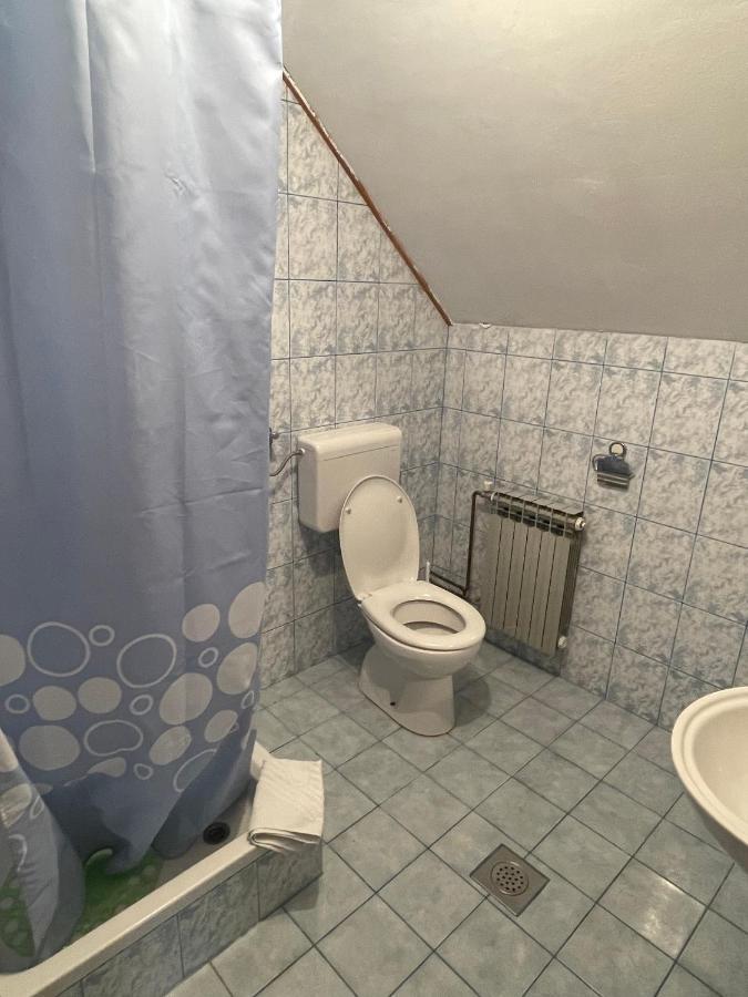 Apartments With A Parking Space Smoljanac, Plitvice - 12345 Екстериор снимка