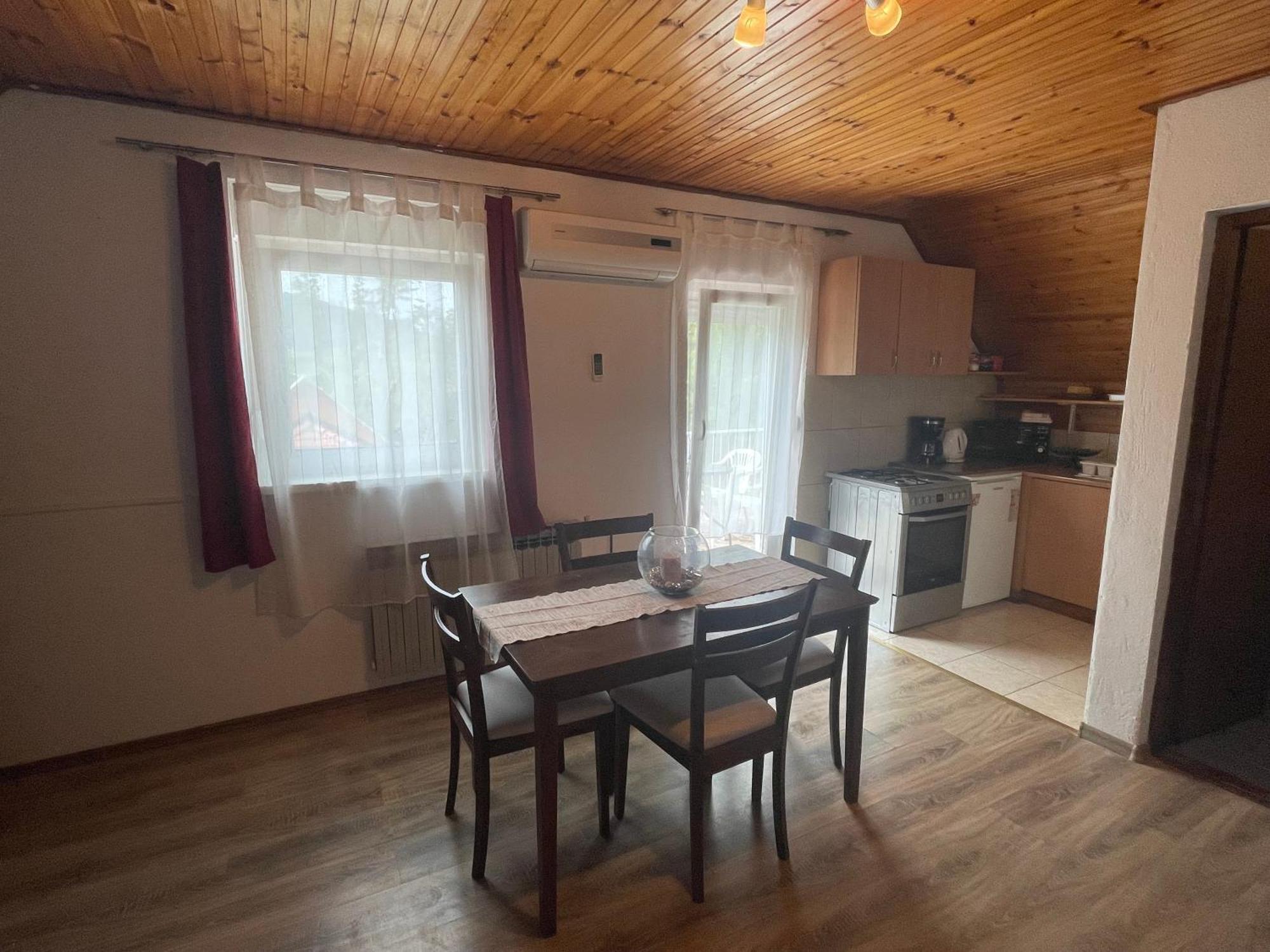 Apartments With A Parking Space Smoljanac, Plitvice - 12345 Стая снимка