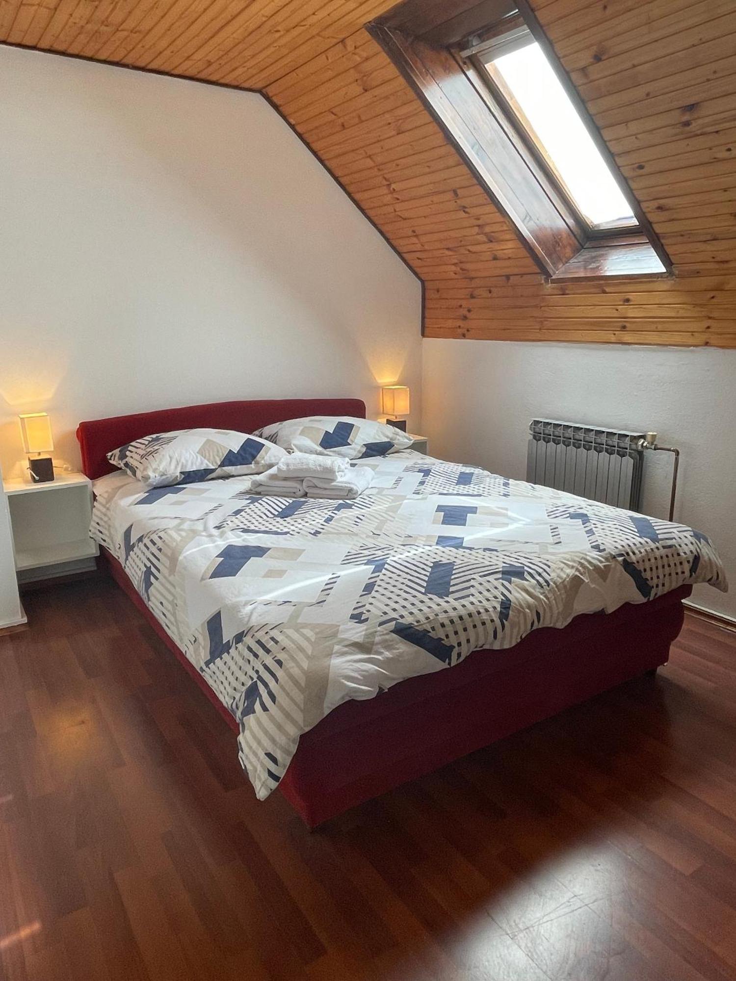 Apartments With A Parking Space Smoljanac, Plitvice - 12345 Стая снимка