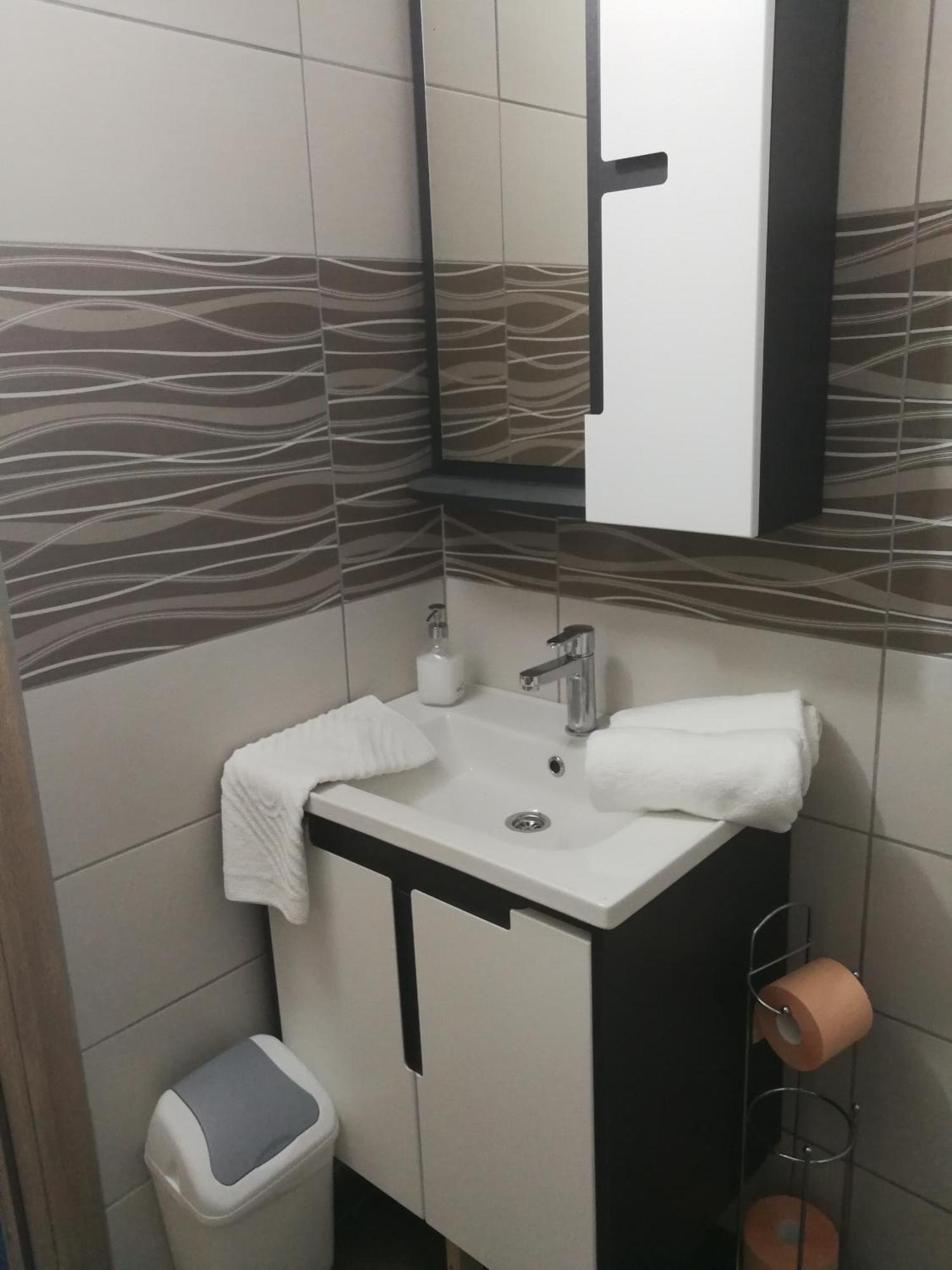 Apartments With A Parking Space Smoljanac, Plitvice - 12345 Стая снимка